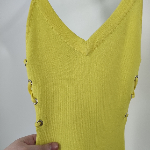 Superdown Adelyn Lace Up Bodycon Dress - Picture 4 of 10